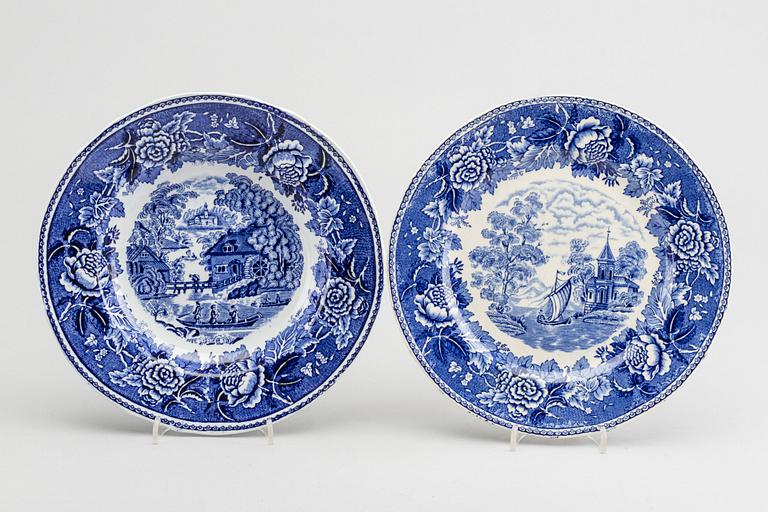 REINHARD RICHTER, servis, ca 54 delar, "Masema" Arabia Finland flintgods.