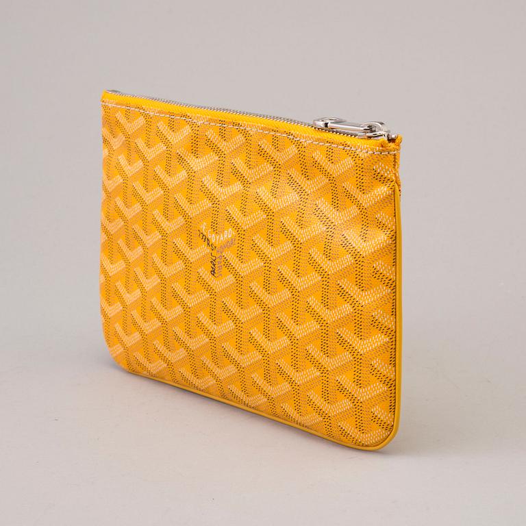 MAKEUP BAG, Goyard.