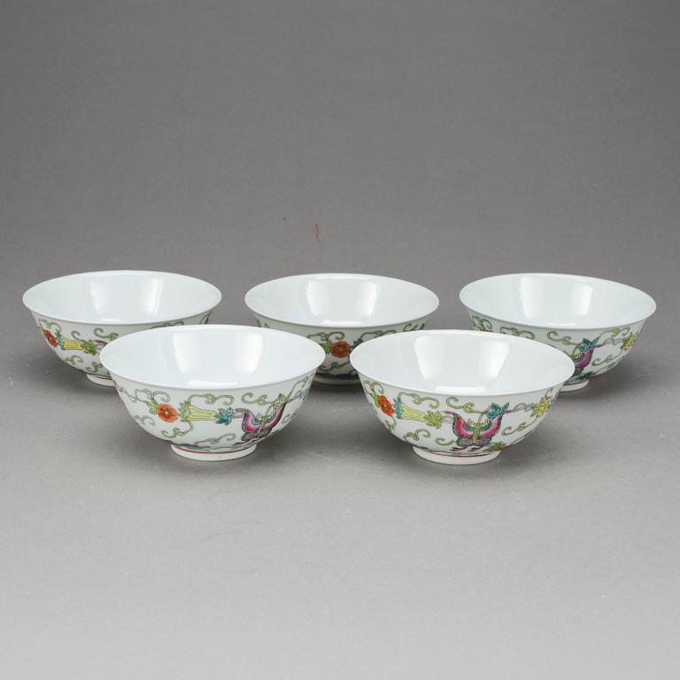 SKÅLAR, 5 st, porslin, Kina 1900-tal.