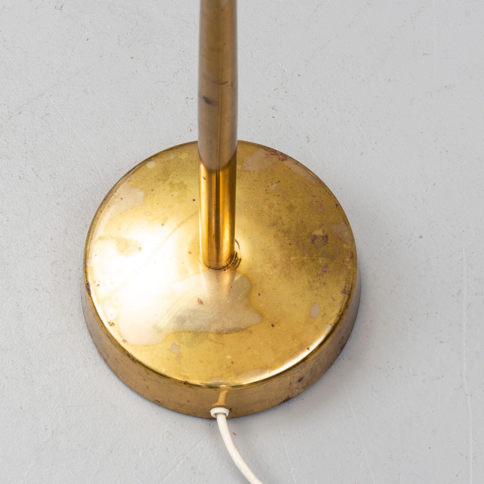 A Asea floor lamp 'A38860' from the first half of the 20th century.