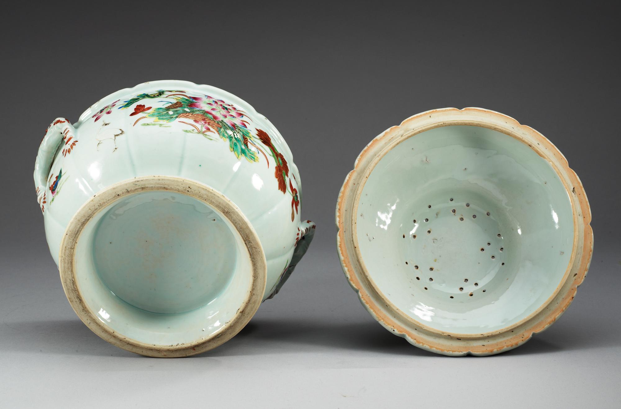 A famille rose tureen with cover, Qing dynasty, Qianlong (1736-95).