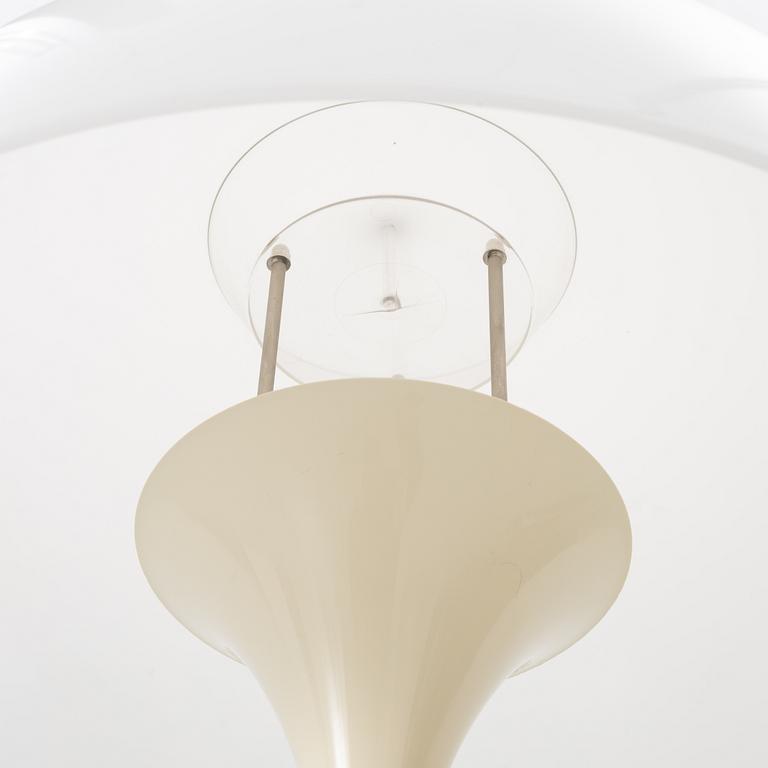 Verner Panton, golvlampa, "Panthella", Louis Poulsen, Danmark, sent 1900-tal.