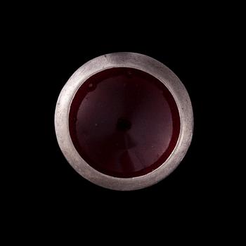 RING, silver, emalj. Suomen Kultaseppä Oy, Åbo 1974. Vikt ca 9,4 g.