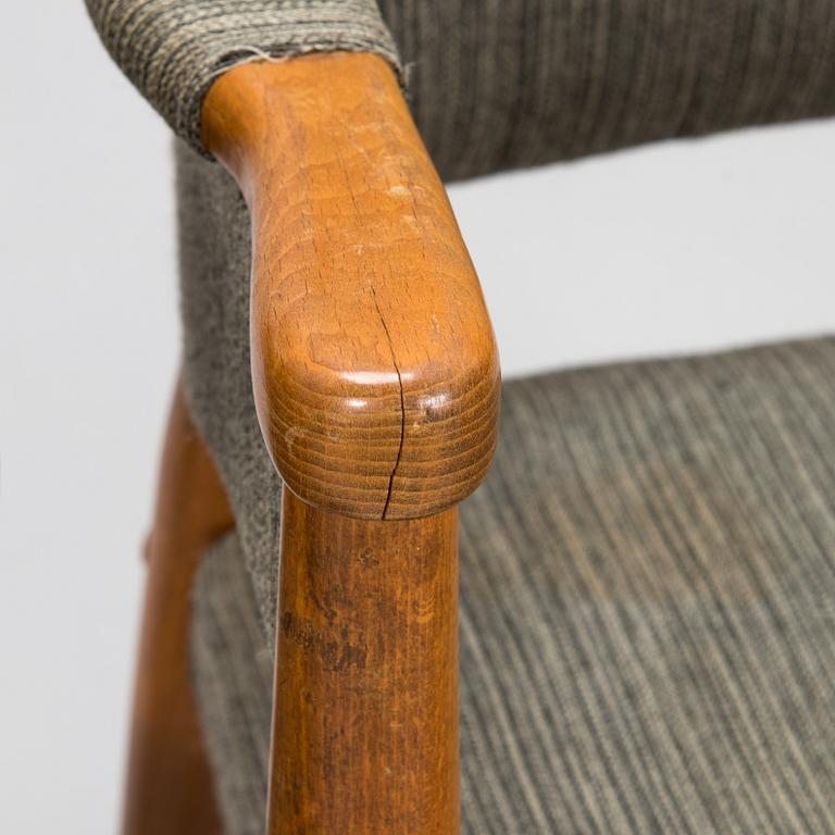 Olof Ottelin, four 1950's 'Othello' armchairs for Oy Stockmann Ab, Keravan puusepäntehdas. Finland.