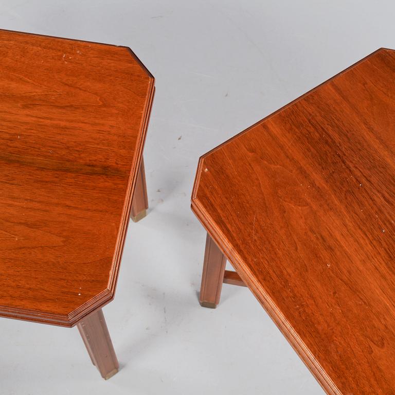 SIDOBORD, ett par, Westbergs, Tranås, 1900-talets andra hälft.