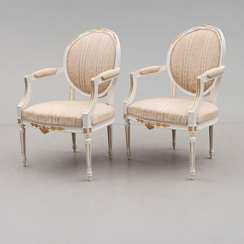 KARMSTOLAR, 1 par, gustaviansk stil, 1900-talets första hälft.
