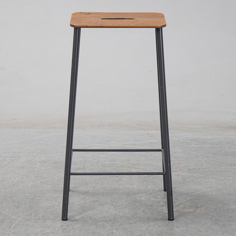 Frama och Toke Lauridsen, "Adam Stool", first edition executed by Toke Lauridsen, Danmark 2012.