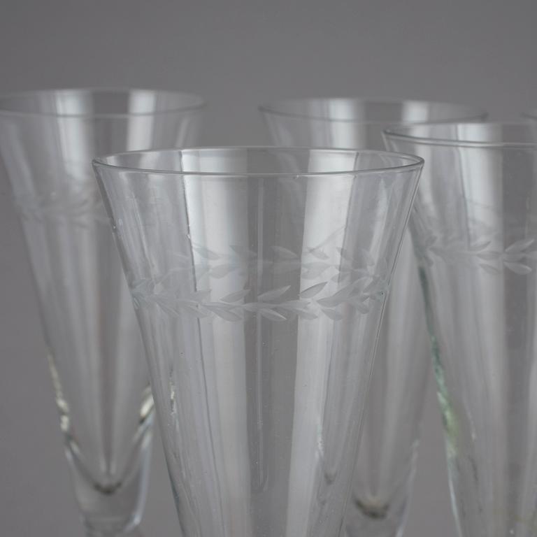 CHAMPAGNEGLAS, 12 st, glas, sent 1900-tal.