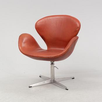 Arne Jacobsen, "Svanen" Fritz Hansen, Danmark, 1960-tal.