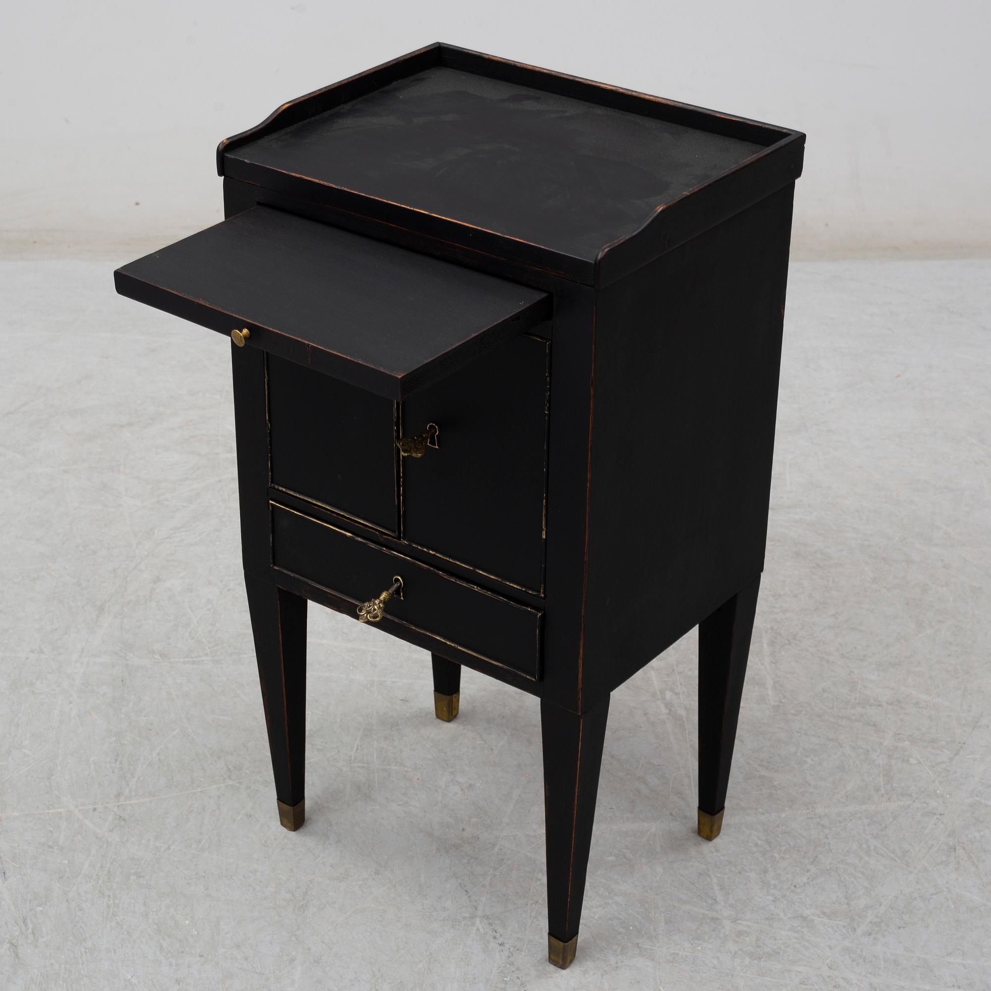 SÄNGBORD, 1800-tal.