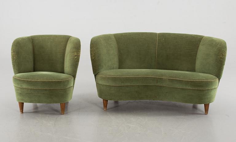 A SOFA AND A ARMCHAIR, 1940/50'S.