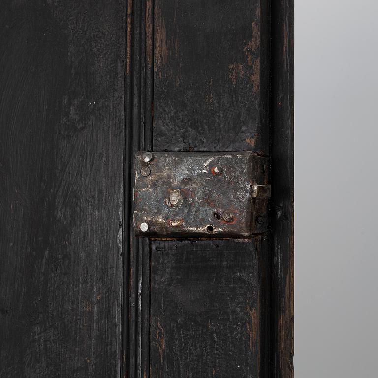 Cabinet, 18th/19th century.