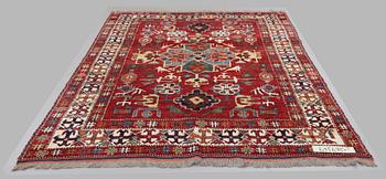 MATTA, Tibet, ca 222 x 185 cm.