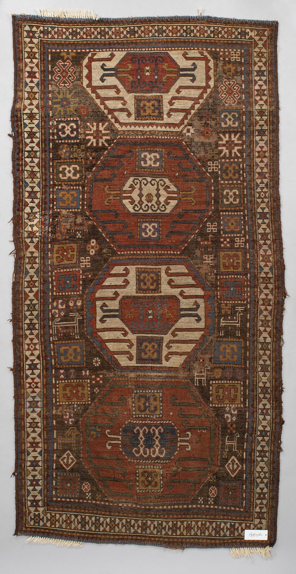 Gallerimatta, Kazak, södra Kaukasus, Ca 248 x  117 cm.