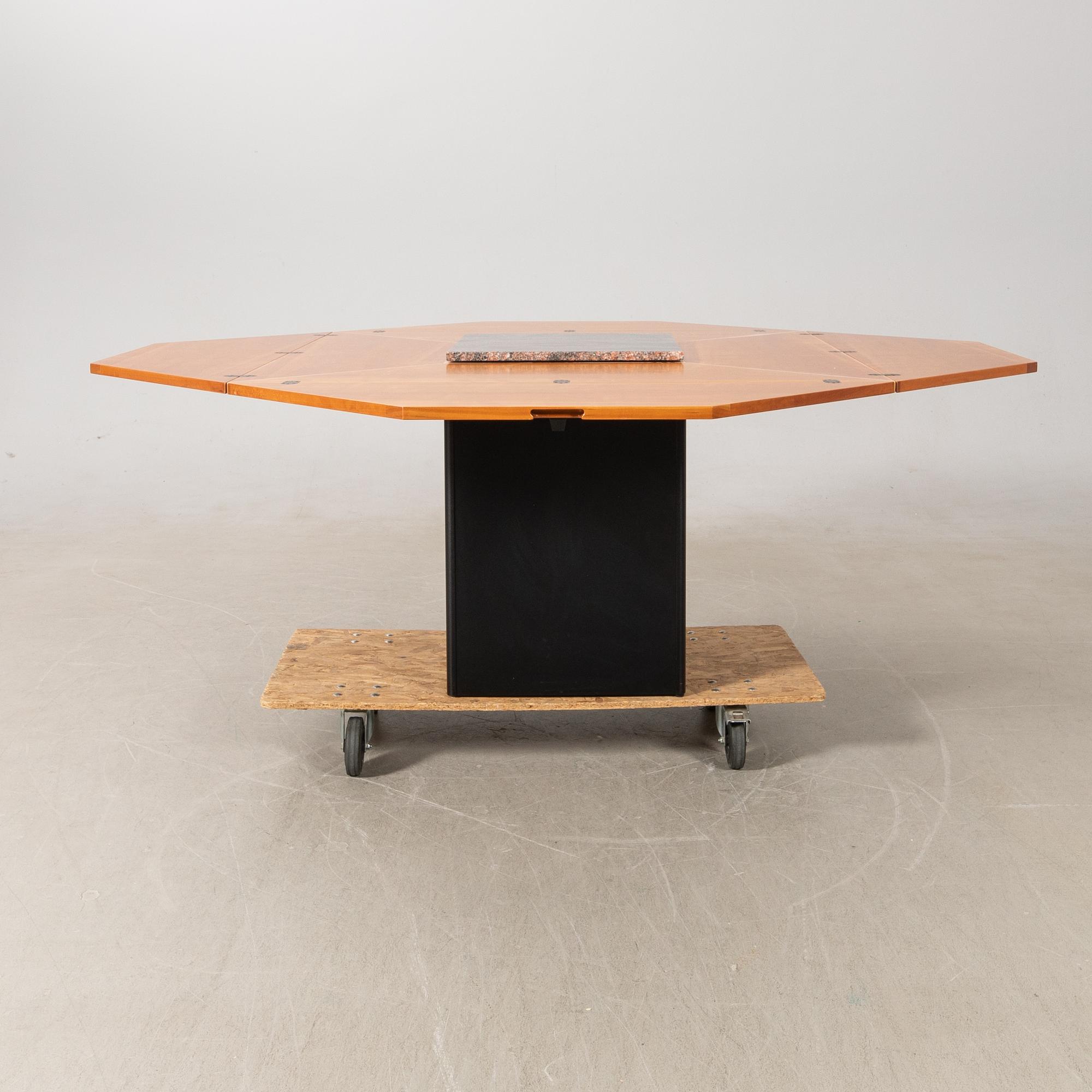 Bob & Dries van den Berghe-Pauvers table "Cirkante" Tranekaer Denmark 2000s.