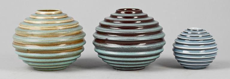 VASER, 3st, keramik, Ewald Dahlskog, Bo Fajans, 1930-tal.