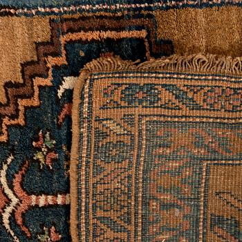 Carpet Sarab gallery semi-antique/antique approx. 317x95 cm.
