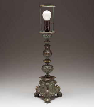 BORDSLAMPA, brons. Barockstil, 1900-talets första hälft.
