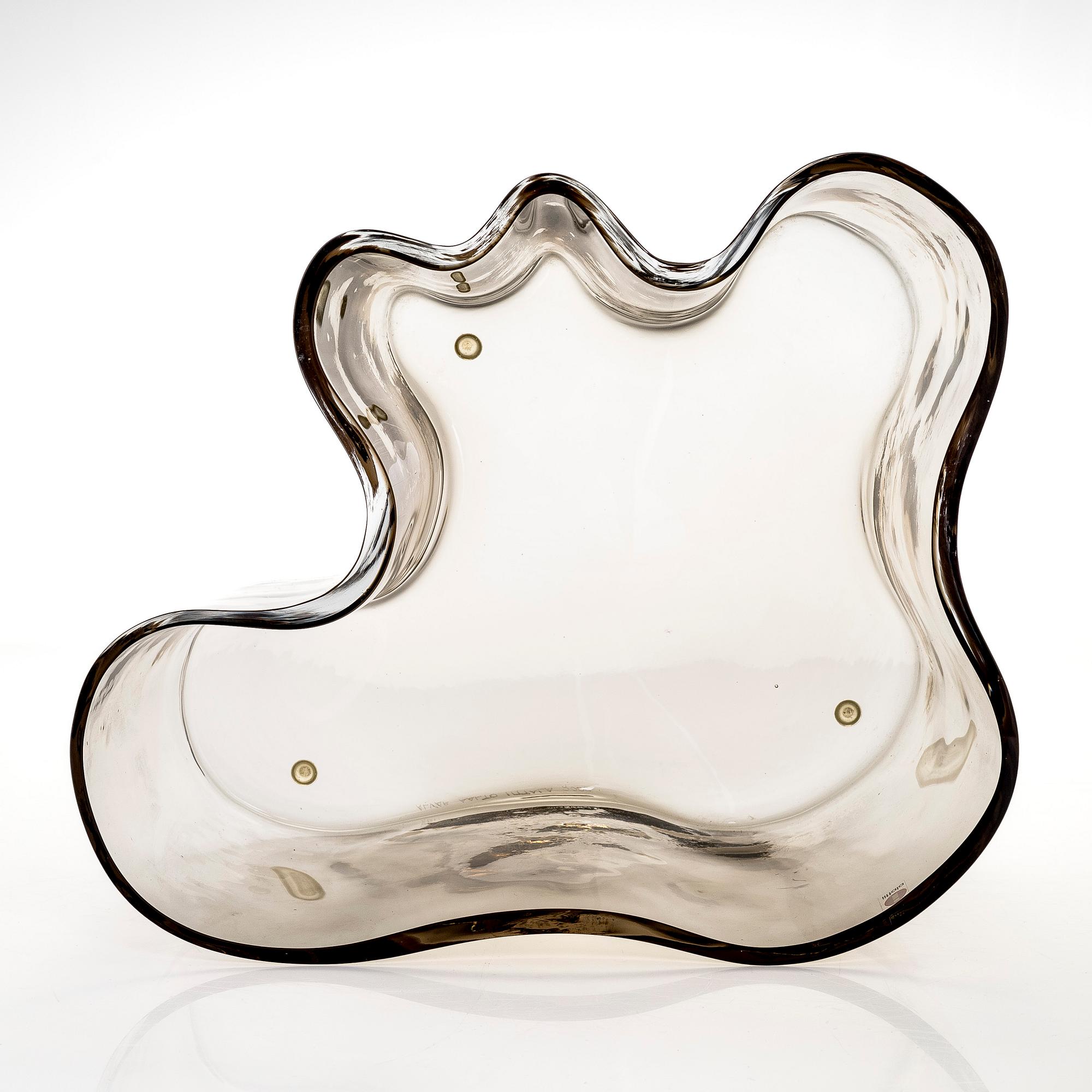 Alvar Aalto, a '3031' vase, signed Alvar Aalto Iittala 2008.