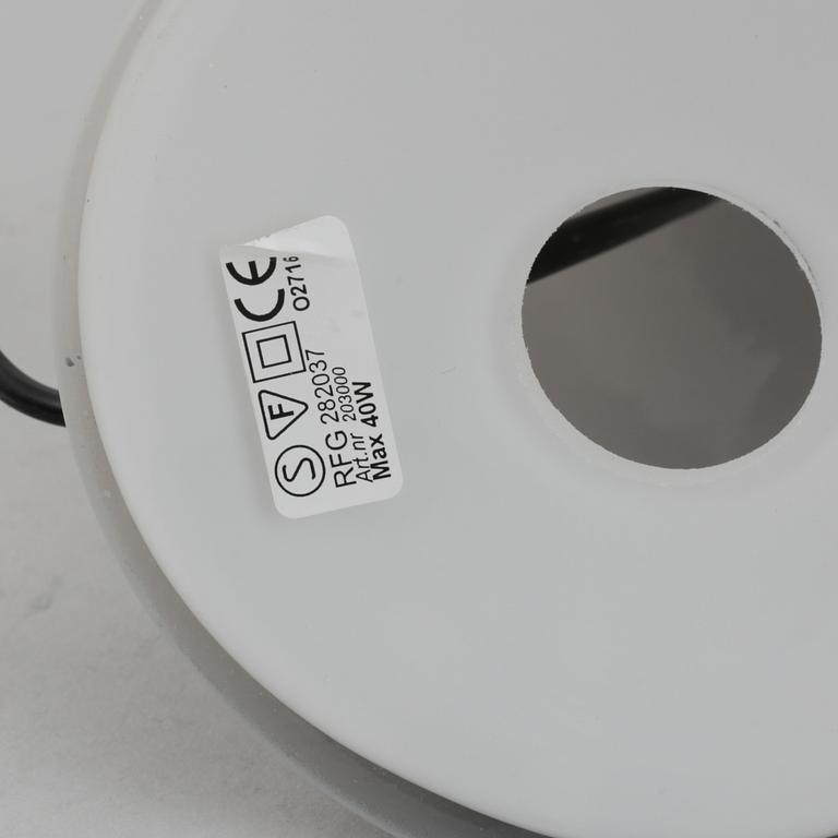 Klas Göran Tinbäck, a pair of glass table lights.