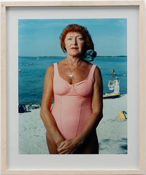 Anders Kristensson, "Agneta Lundvall, barnmorska, Klagshamns strand, Skåne", 1994.