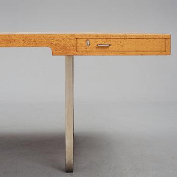 Hans J. Wegner, a writing desk model "JH 810", Johannes Hansen, Denmark, post 1970.