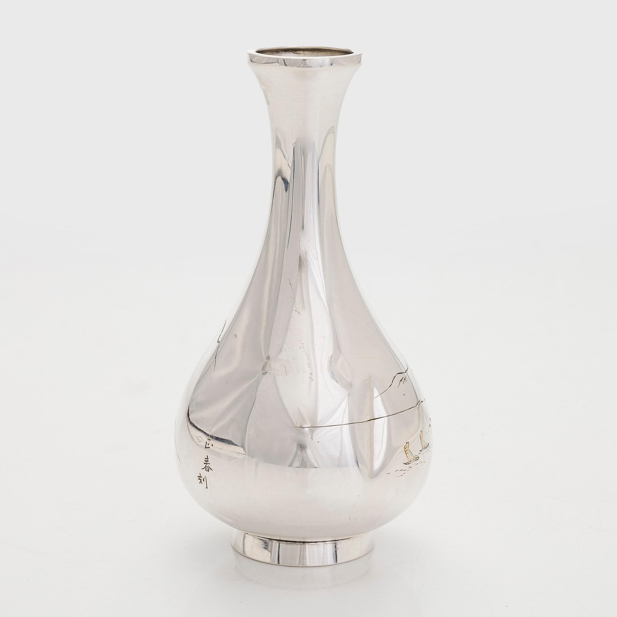 Vas, sterlinghopea jungin-leimalla, Japani todennäköisesti Taishō-kaudelta.