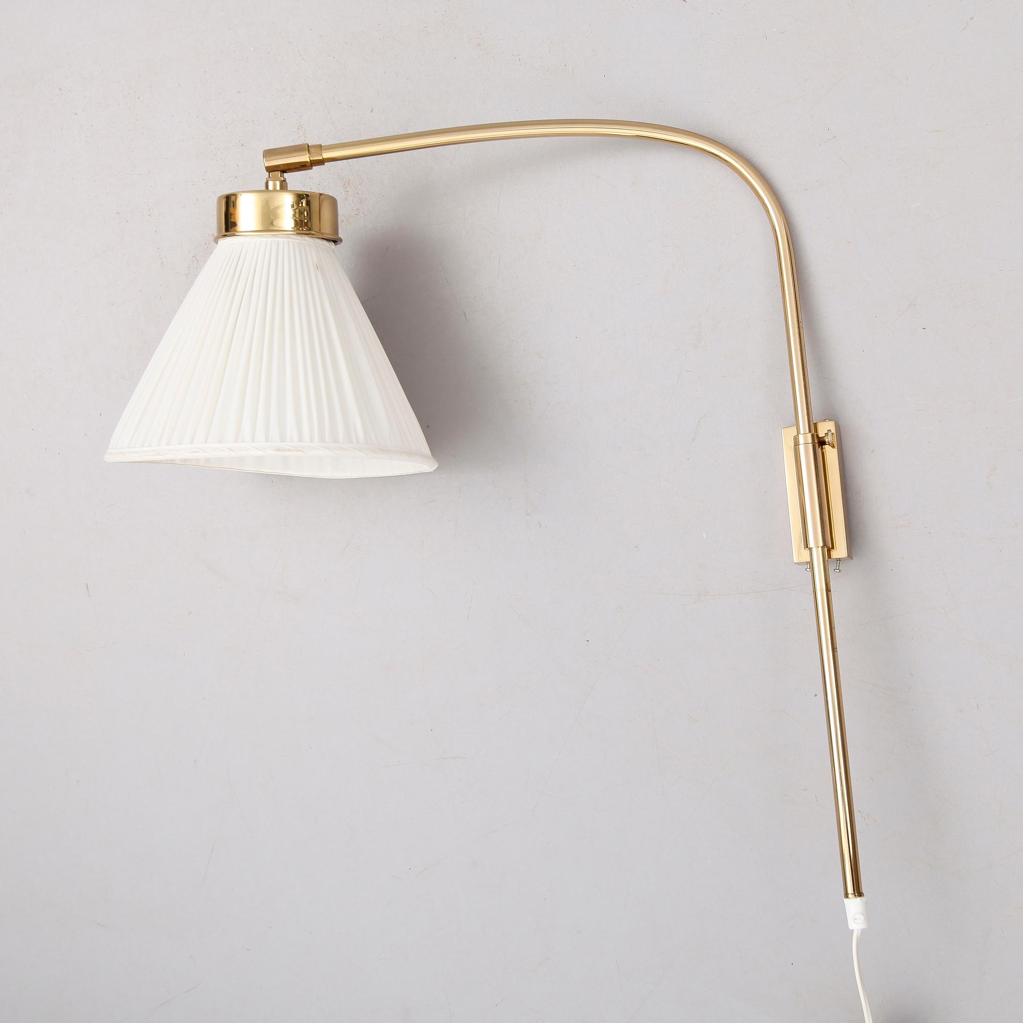 VÄGGLAMPA, modell 2484, Josef Frank, Firma Svenskt Tenn.