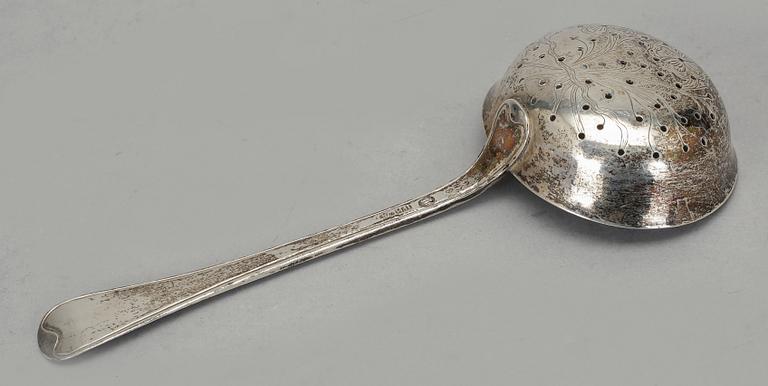 STRÖSKED, silver. Johan Petter Möller, mästare i Laholm 1778-1789. Vikt ca 78 gram.