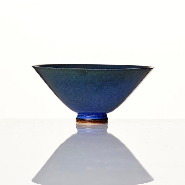 Berndt Friberg, a stoneware bowl and a vase, Gustavsberg Studio 1944-47 and 1957.