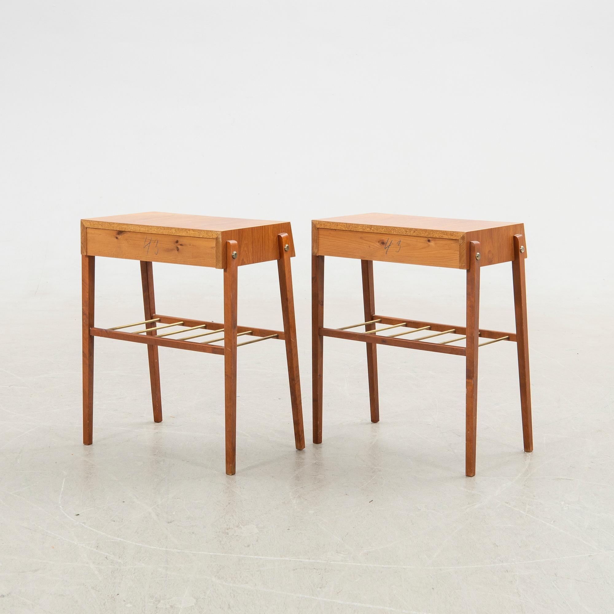 Bedside tables, a pair, 1950s/1960s.