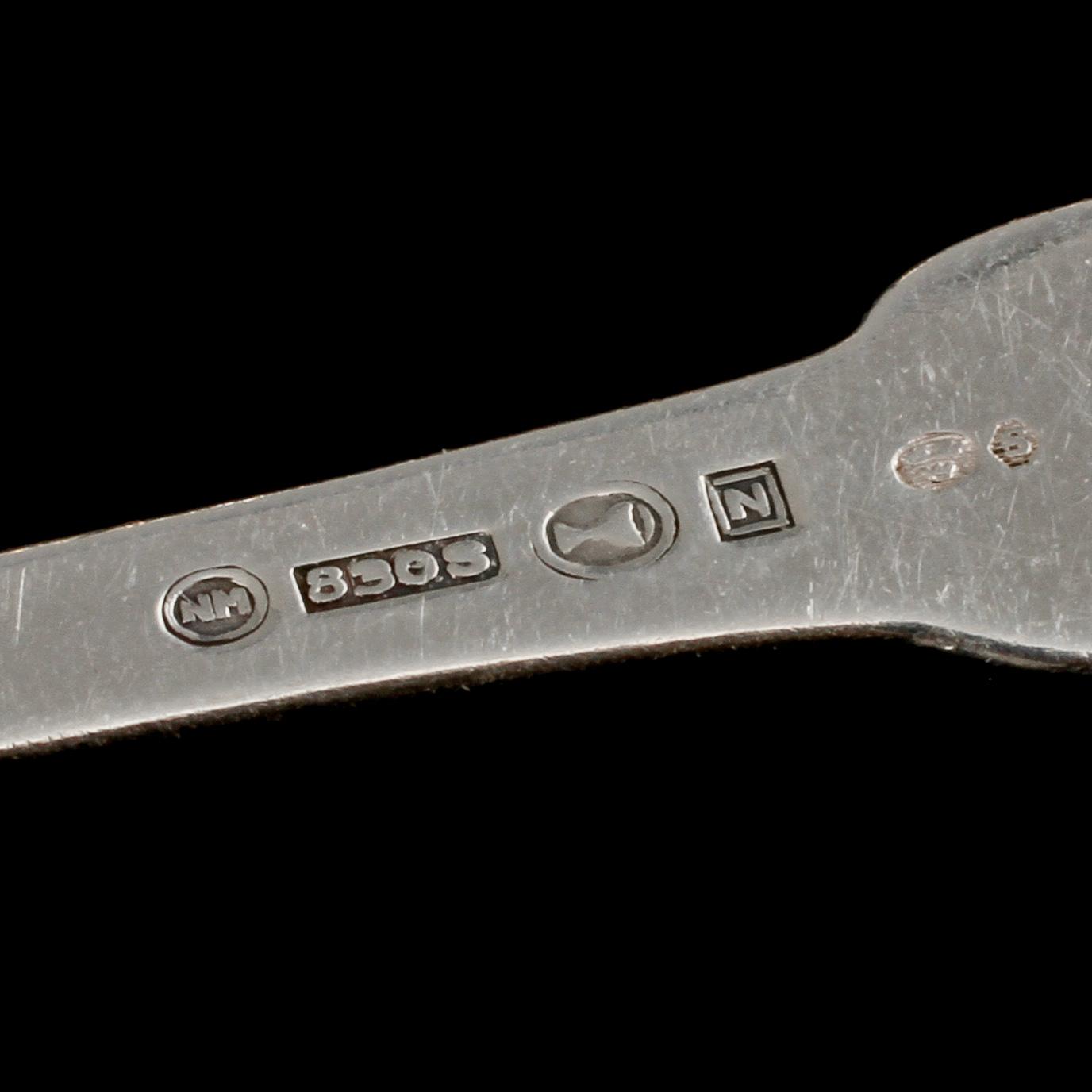 PARTI SILVER, 43 st, 1900-tal. Vikt 1000 g.