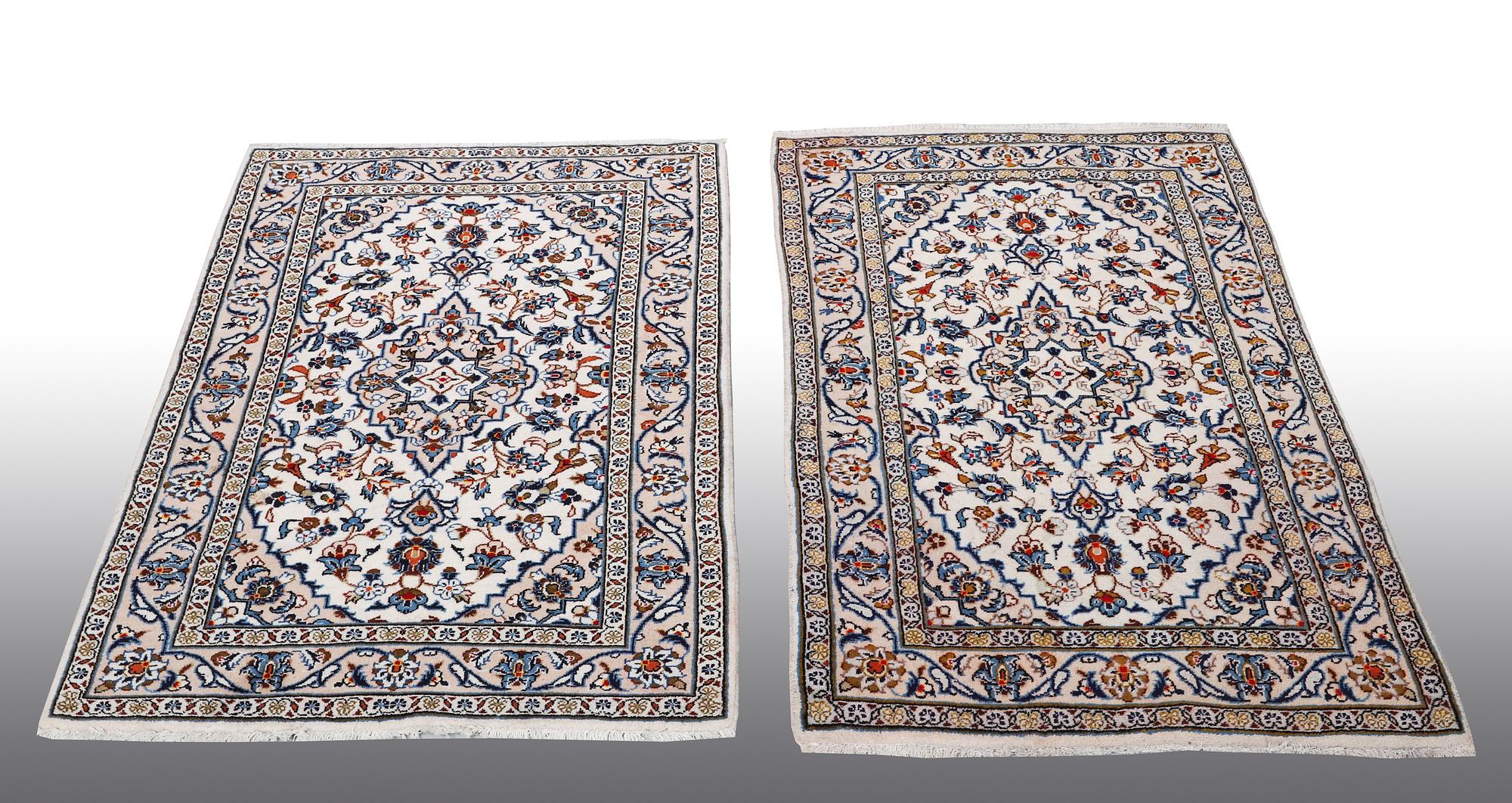 Mattor, 2 st, Keshan, 160x100 cm & 155x105 cm.