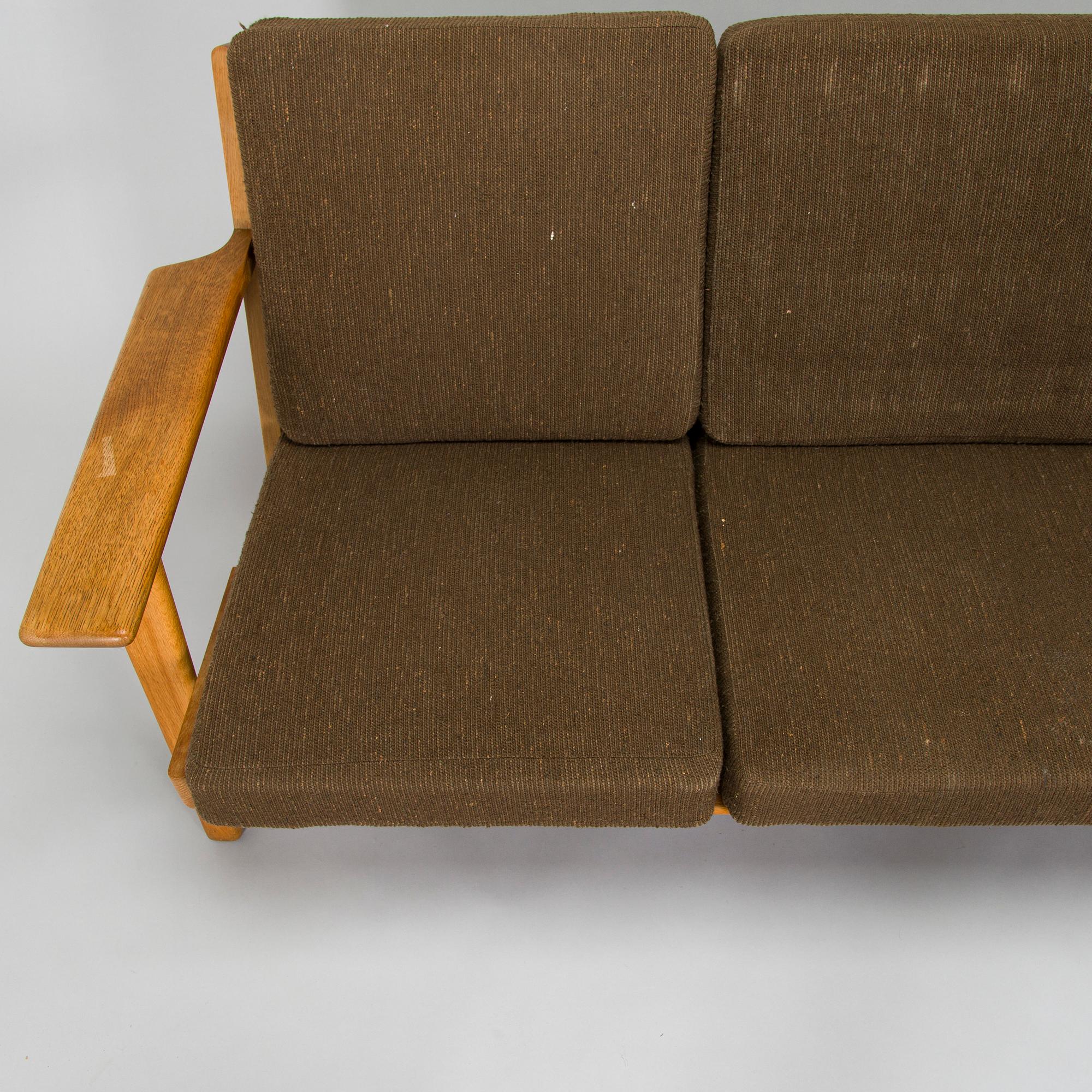Hans J. Wegner, a 'GE 290' sofa for Getama, Gested, Denmark.