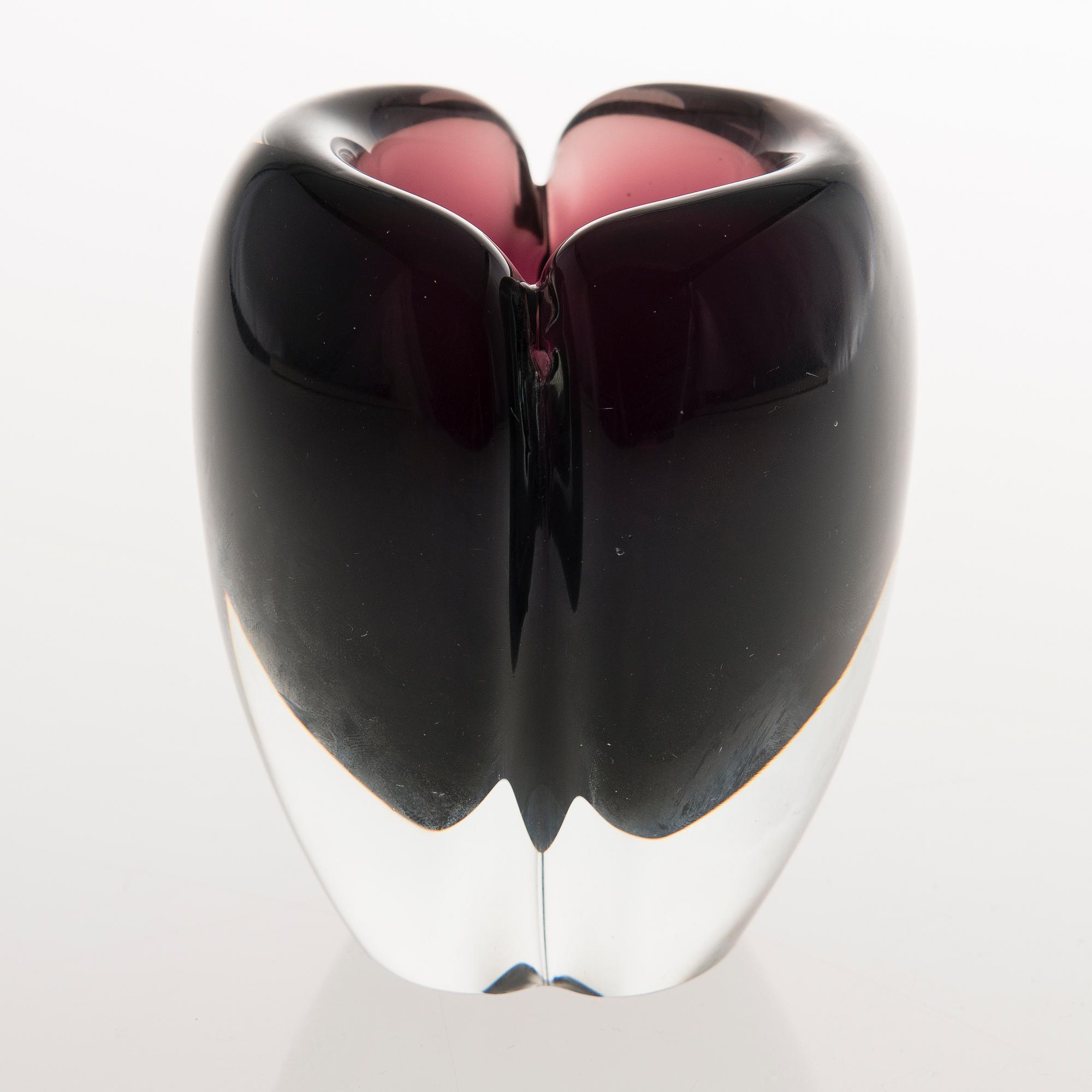 KAJ FRANCK, A KF106 glass vase signed K. Franck Nuutajärvi Notsjö, -58.