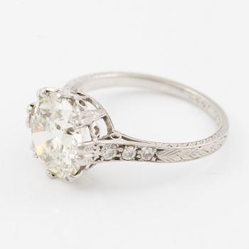 Ring, platina med briljantslipad diamant ca 3.50 ct.