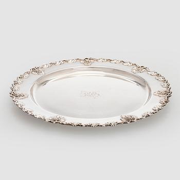 Tarjoiluvati, hopeaa, Kultakeskus, Hämeenlinna 1952.