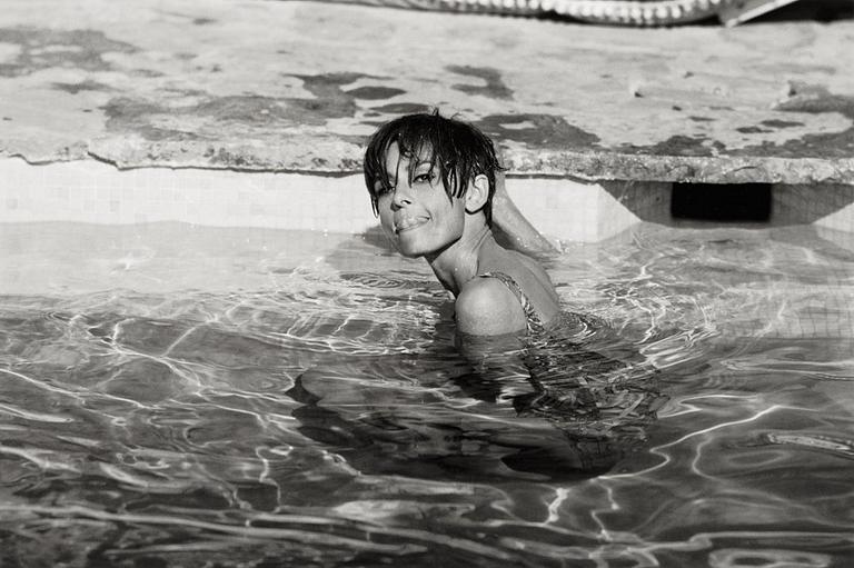 Terry O'Neill, "Audrey Hepburn, St Tropez 1967".