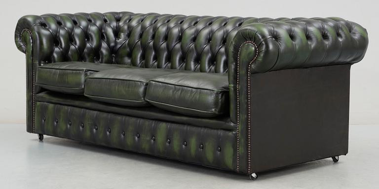 SOFFA, Chesterfield-modell, 1900/2000-tal.