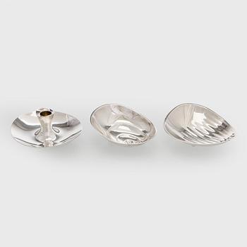 Tapio Wirkkala, Two silver bowls and a silver candlestick, Hopeatehdas, Helsinki, 1958 and 1961.