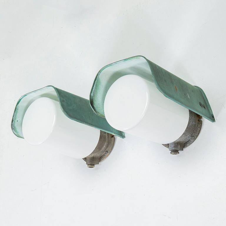 A set of two wall lamps / outdoor lightings, Sähköliikkeiden Oy (SLO), Finland 1930-40s.