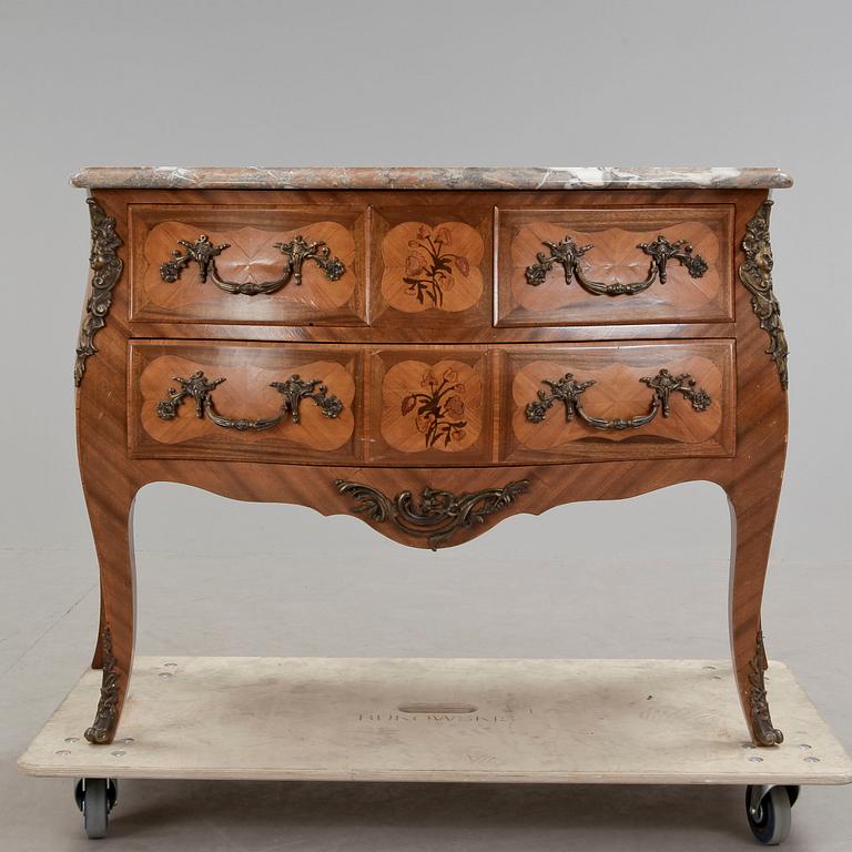 BYRÅ, Louis XV-stil, Frankrike, 1900-tal.