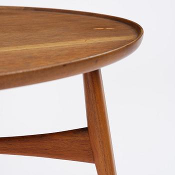 Ejner Larsen & Aksel Bender Madsen, a circular teak table model "1804", cabinetmaker Willy Beck, Copenhagen, 1950s.