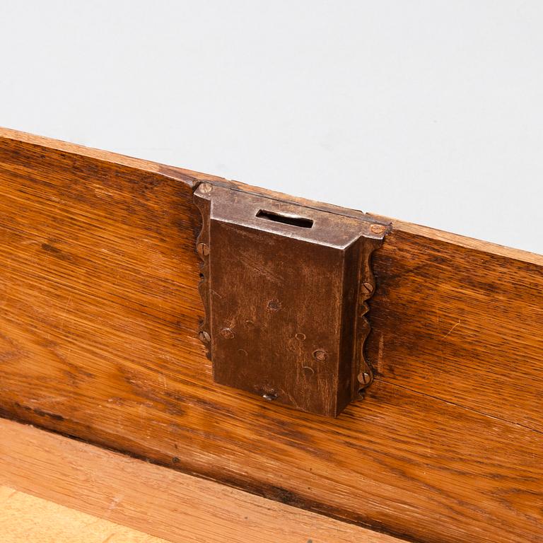 NATTLÅDA / KISTA, barock 1700-tal.