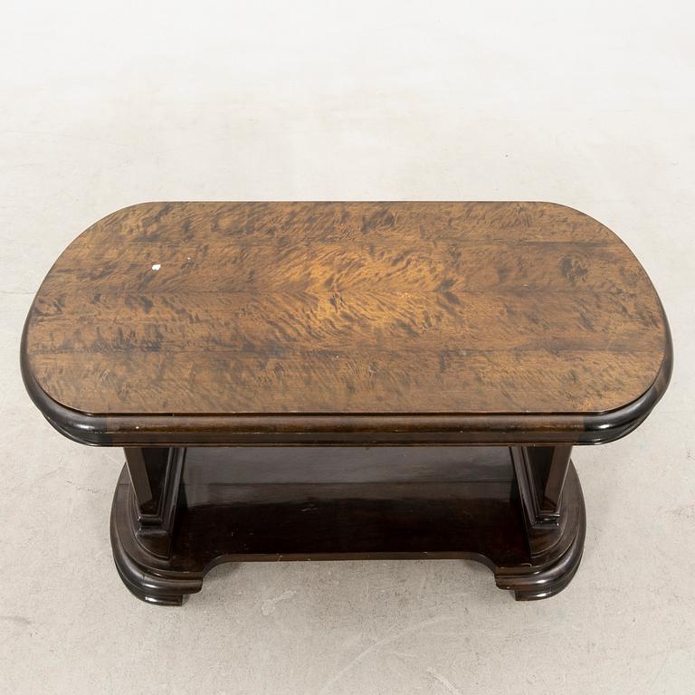 Coffee Table Swedish Modern 1940s.