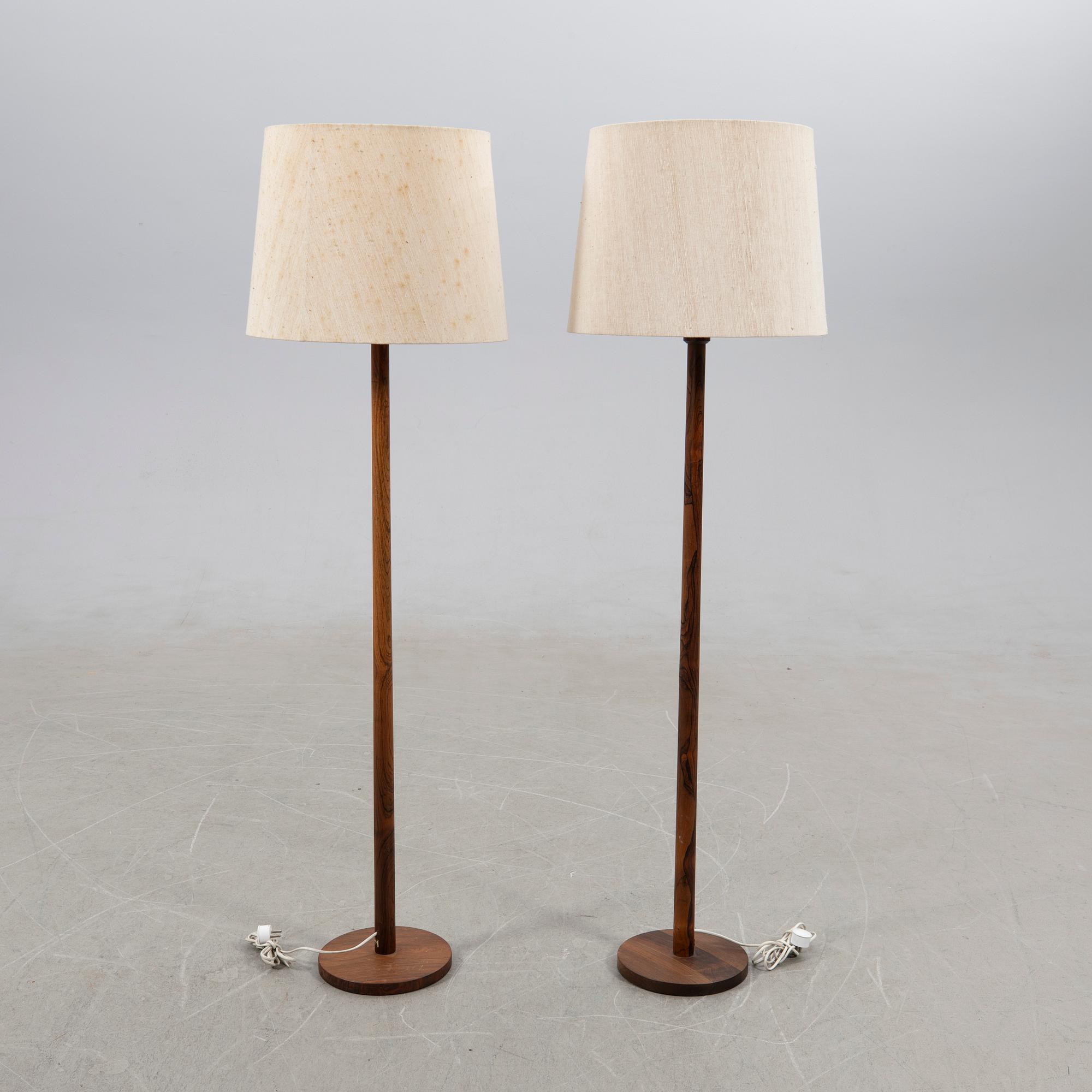 Uno & Östen Kristiansson, floor lamps a pair, Luxus, second half of the 20th century.