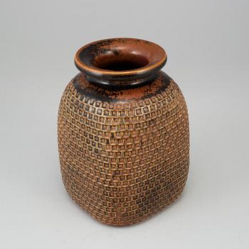 STIG LINDBERG, a stoneware vase, Gustavsberg studio, Sweden 1967.