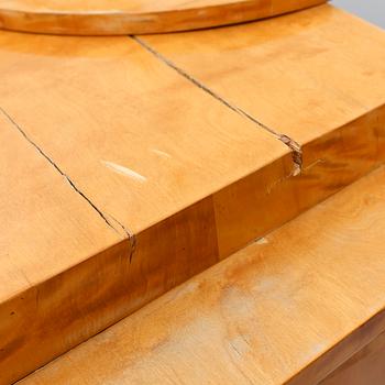 CHIFFONJÉ, Karl-Johan, 1800-talets mitt.