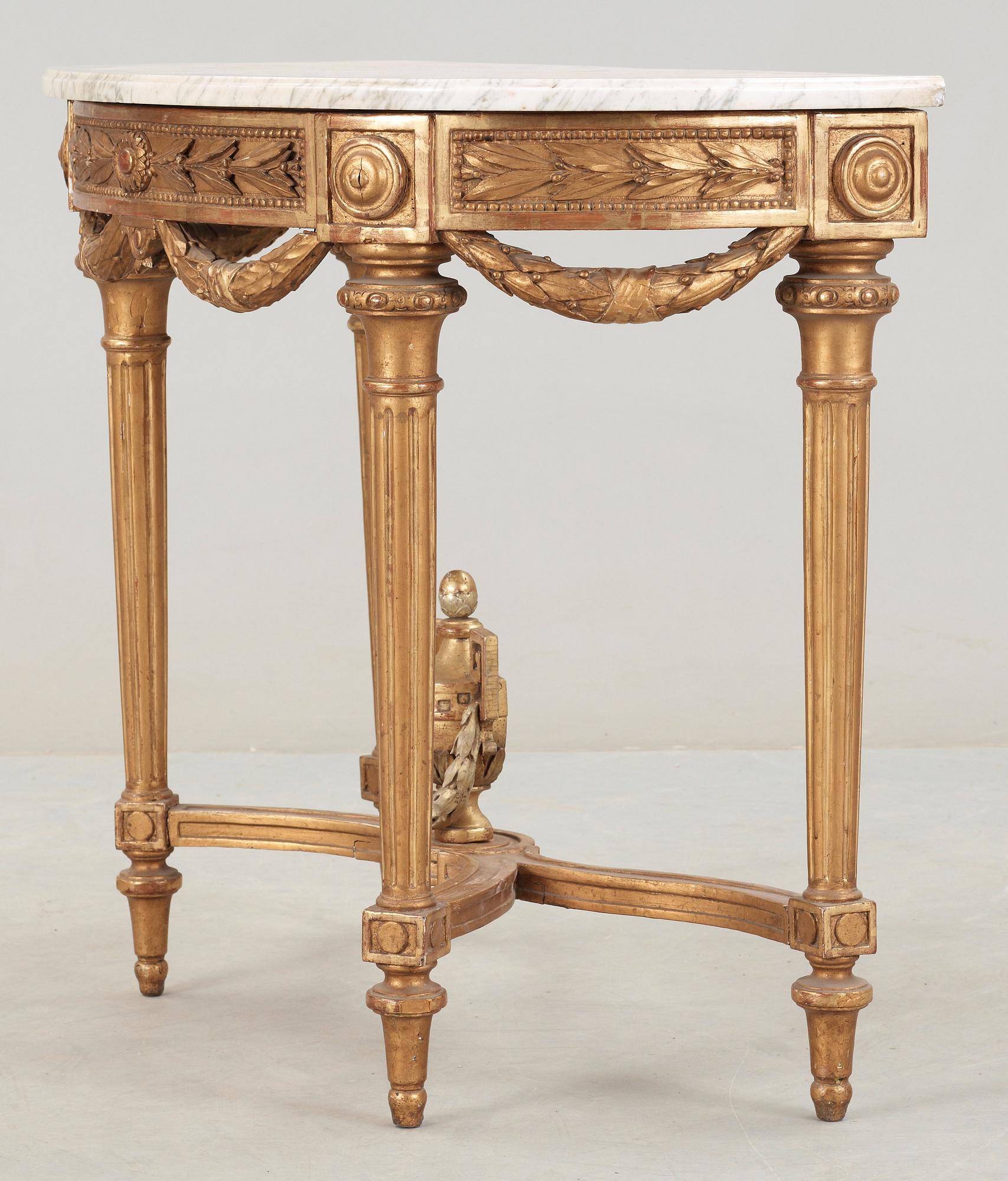 KONSOLBORD. Gustavianskt stockholmsarbete, 1700-talets slut.