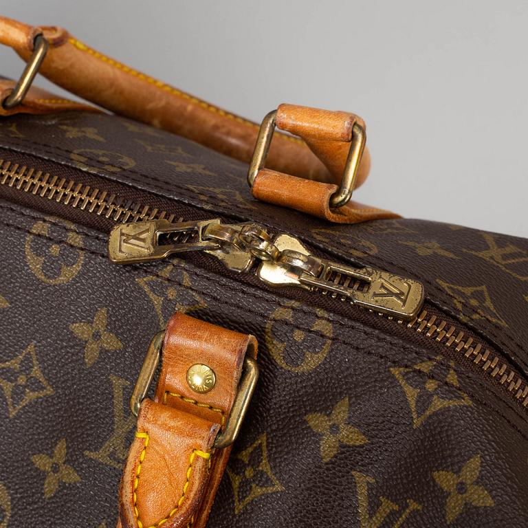 LOUIS VUITTON, 'Monogram Keepall Bandouliere 50'.